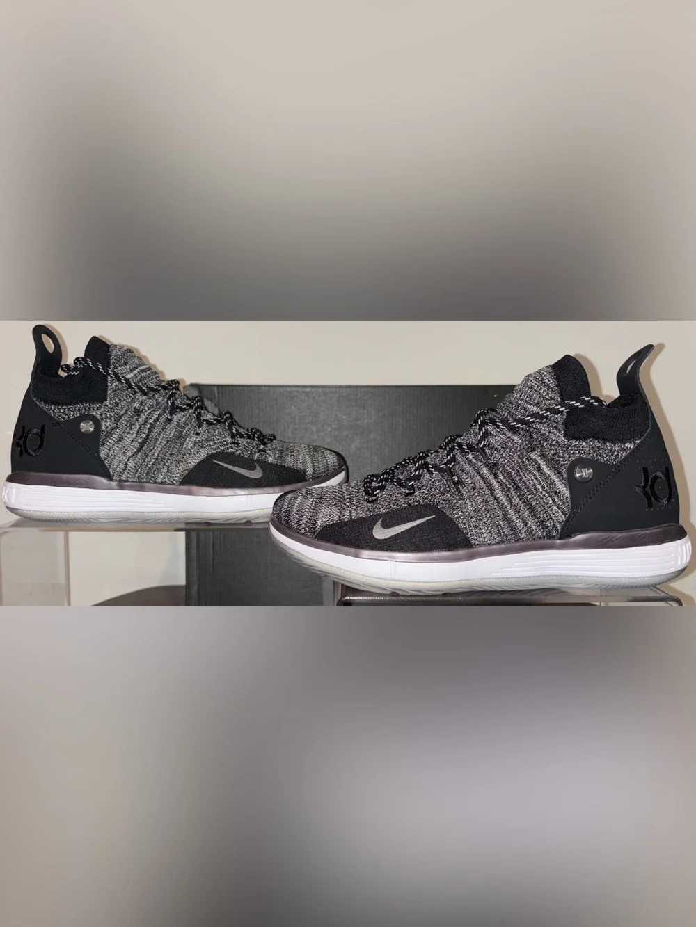 Nike KD11 Still KD Grade School Size 7Y Brand New With Box